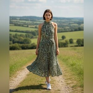 Floral Sleeveless Maxi Dress